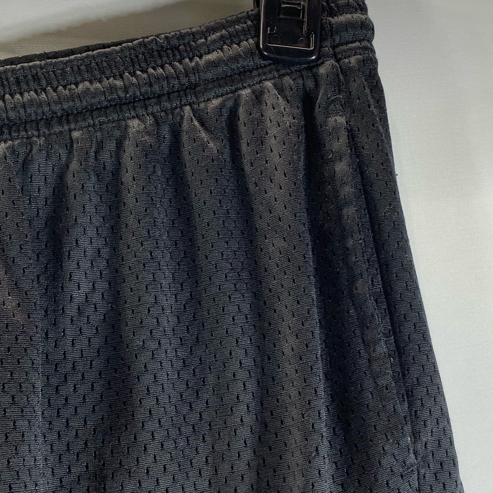 CHAMPION Authentic Men's Black Perforated Elastic Pull-On Active Shorts SZ L