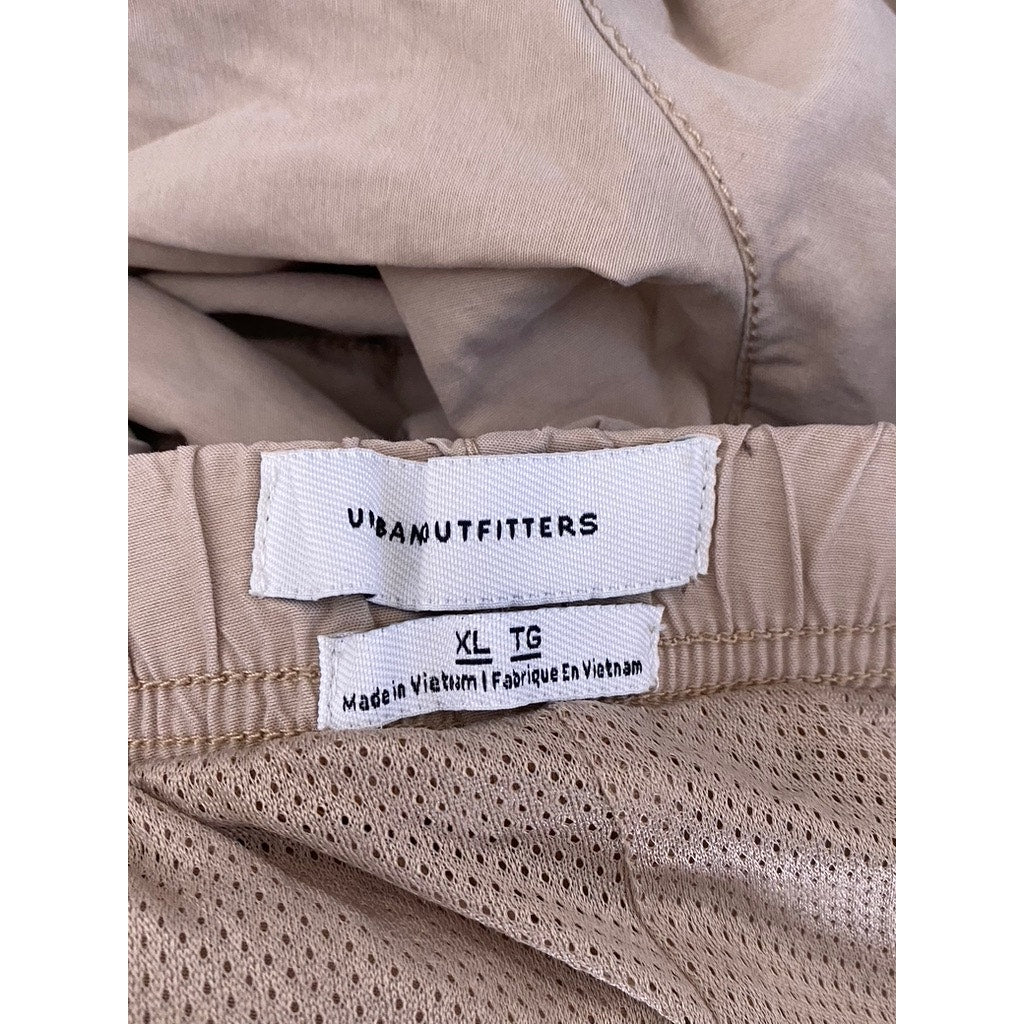 URBAN OUTFITTERS Men's Tan Mesh Lined Utility Shorts SZ XL