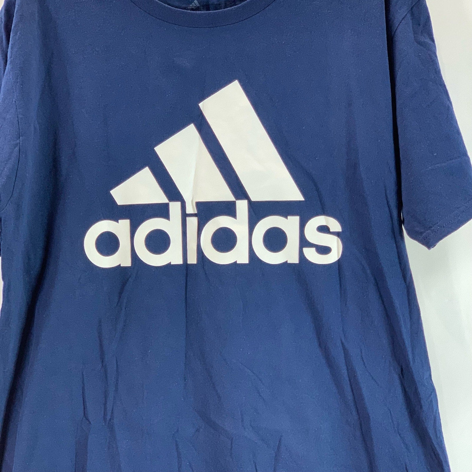 ADIDAS Men's Navy Graphic The-Go-To Short Sleeve Regular-Fit T-Shirt SZ L