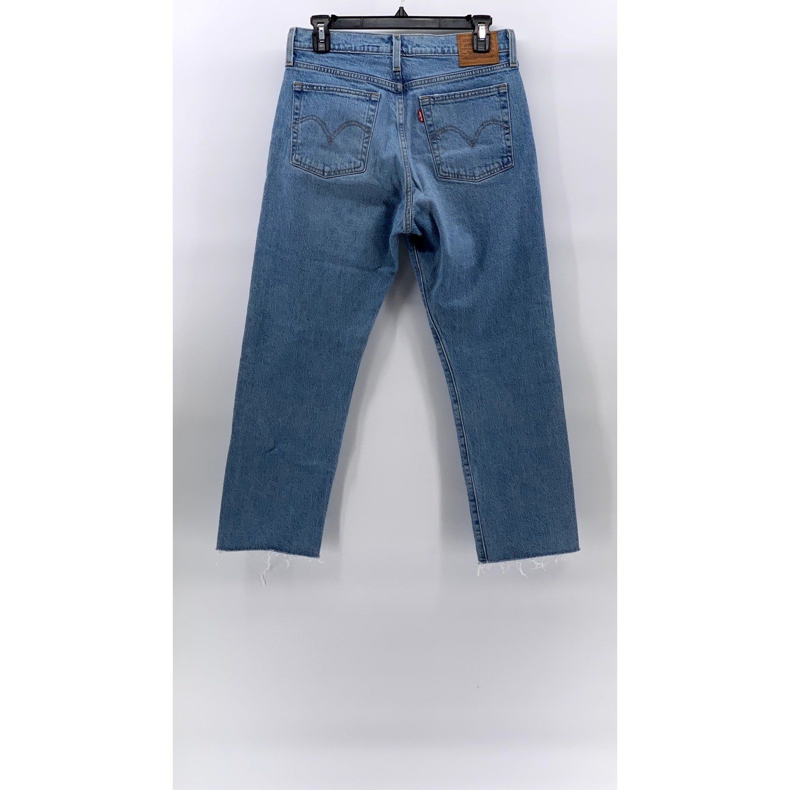 LEVI'S Women's Light Blue Denim Wedgie Straight Cropped Five-Pocket Jeans SZ 28
