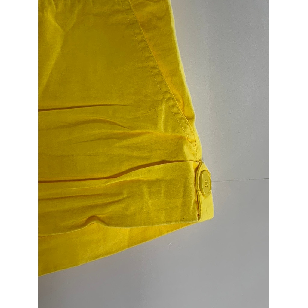 5|48 Women's Yellow Extended Button Casual Shorts SZ 0