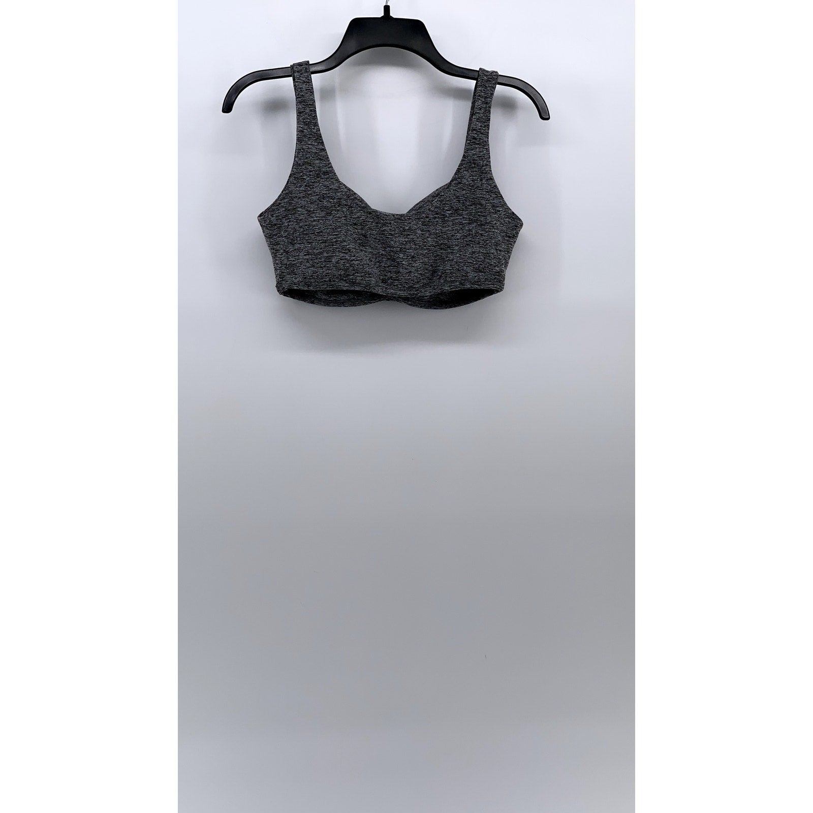 YEARS OF OURS Women's Gray-Black Printed Sweetheart Neck Pullover Sports Bra SZL