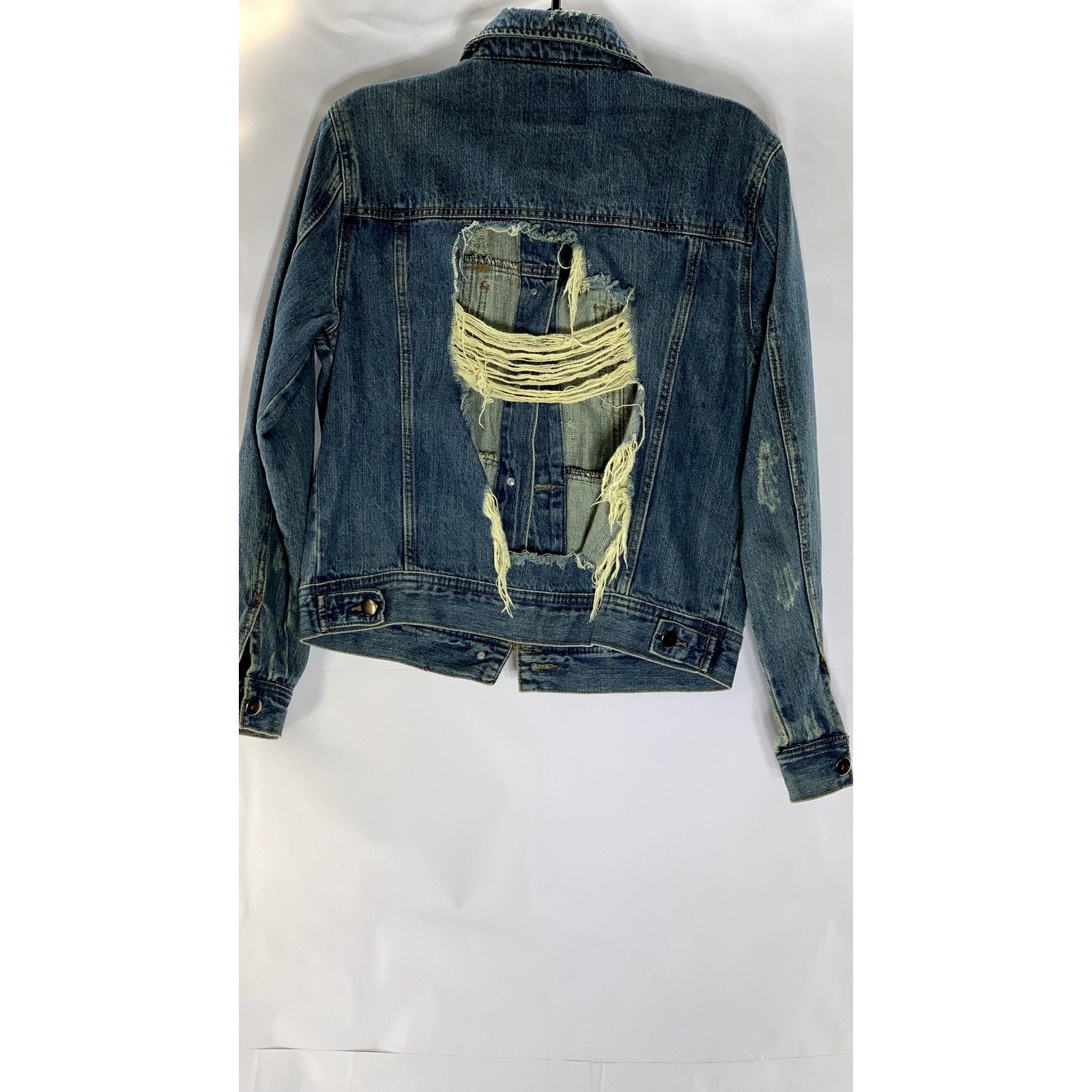 FOREVER 21 Women's Blue Denim Custom Studded Distressed Button-Up Jacket SZ S