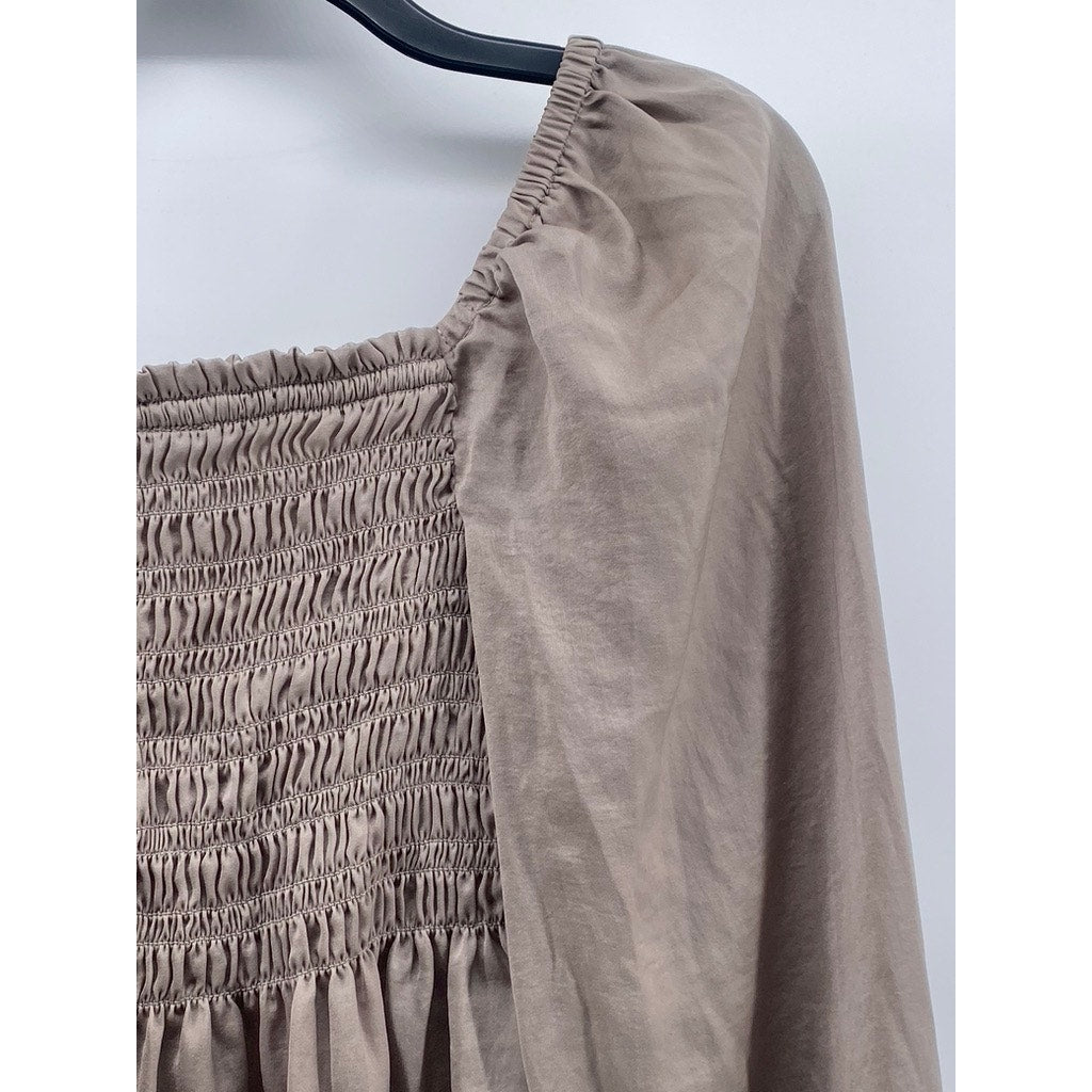 GAP Women's Quail Beige Smocked Straight-Neck Long Sleeve Peplum Top SZ XS