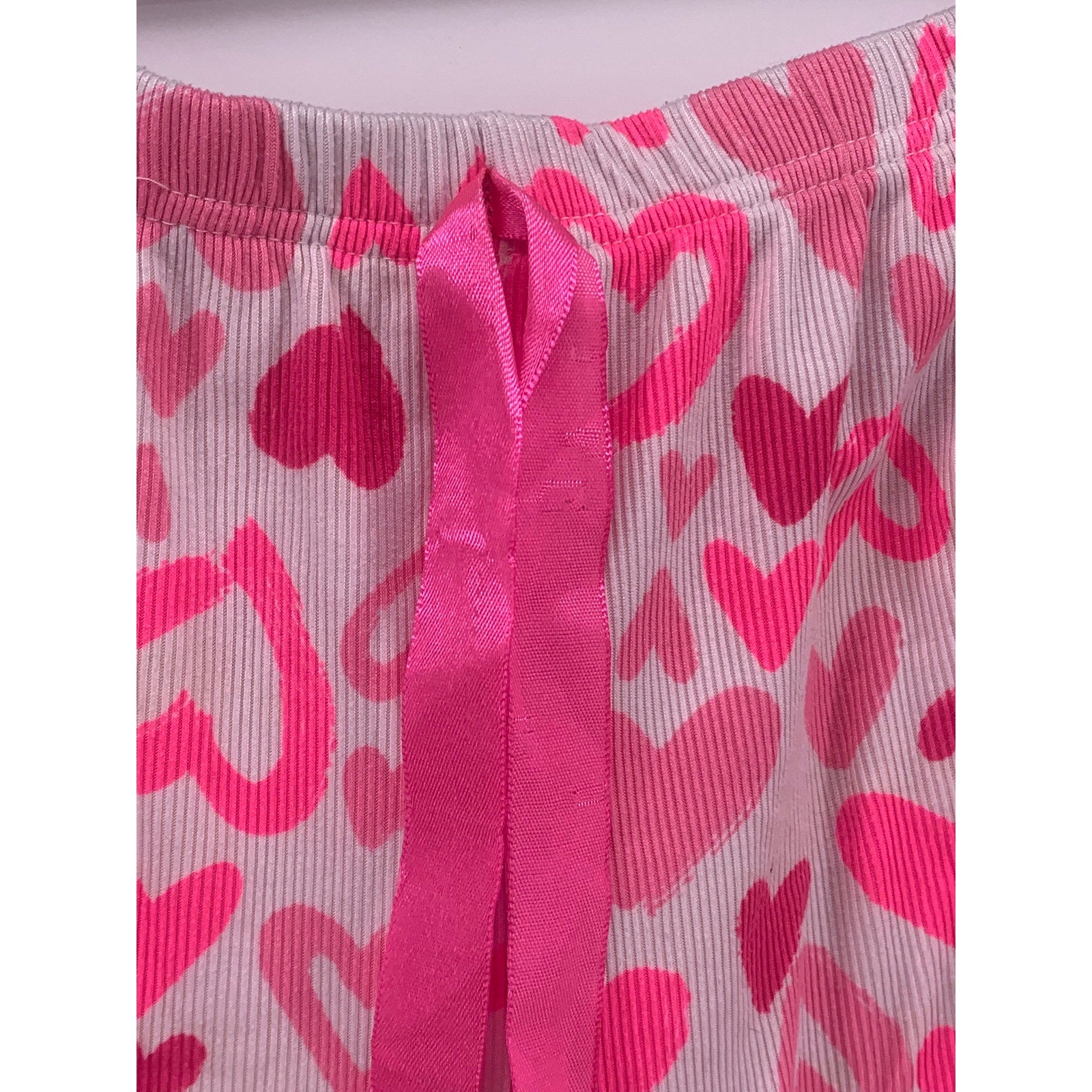 FASHION NOVA Women's Pink-White Heart Print Elastic-Waist Pajama Shorts SZ L