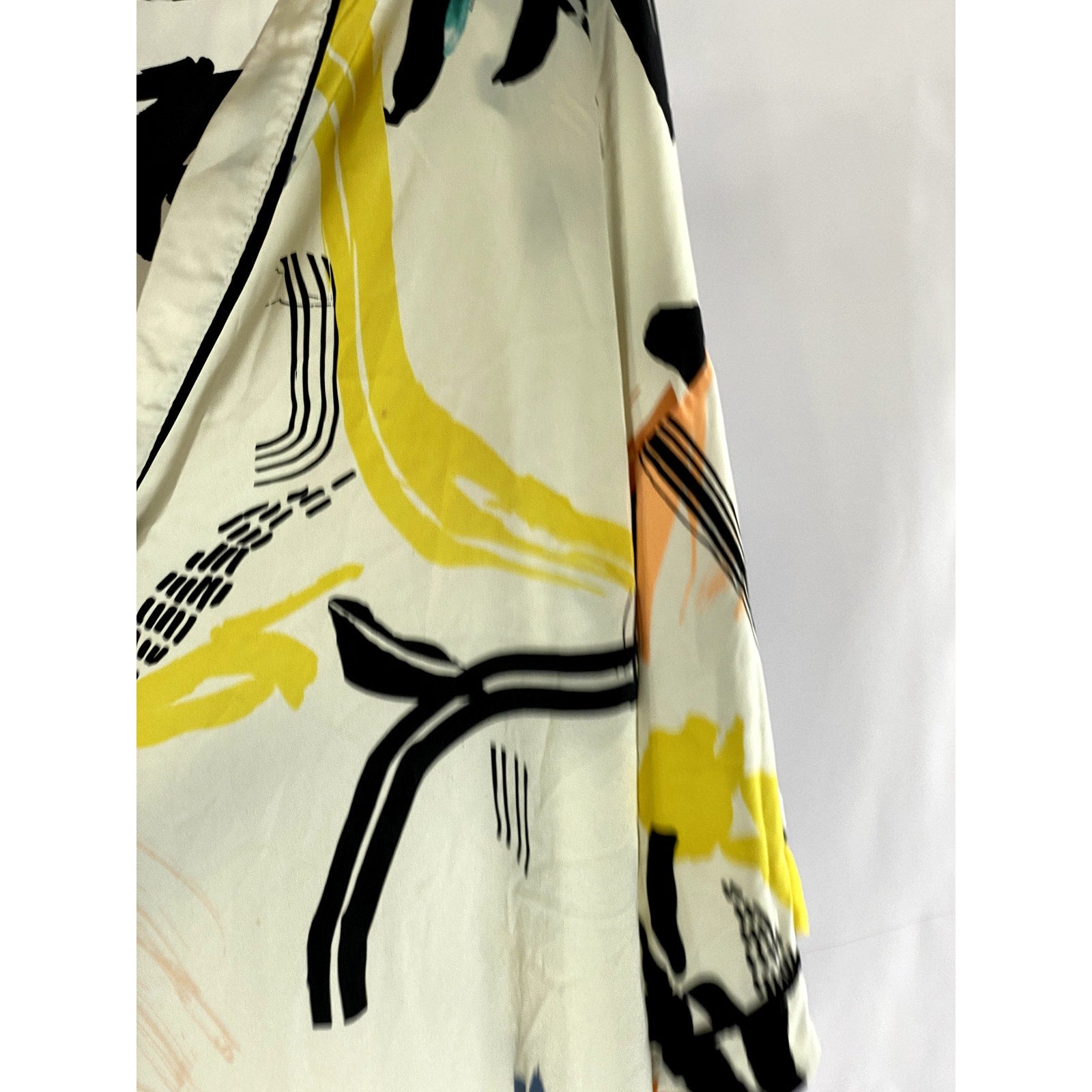 LOVE TO LOUNGE Women's White-Multi Abstract Print Long Sleeve Robe SZ 8/10