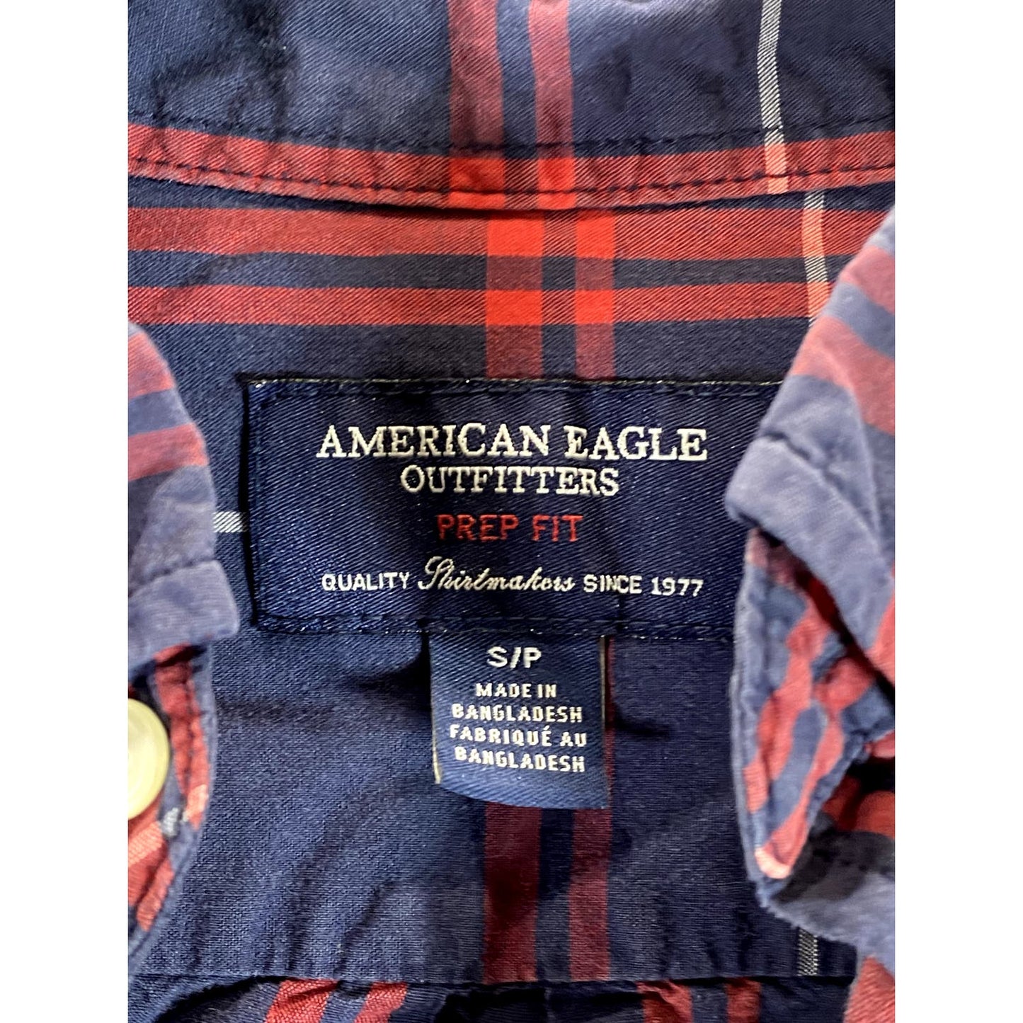 AMERICAN EAGLE OUTFITTERS Men's Navy/Red Plaid Prep-Fit Button-Up Shirt SZ S