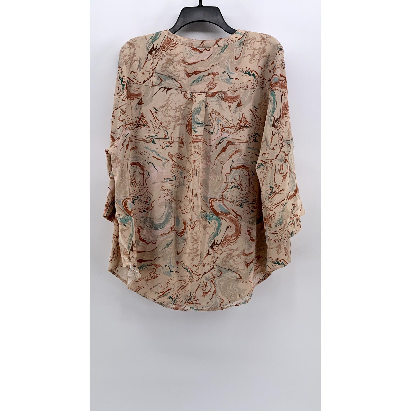 TORRID Women's Beige Printed Split Neck 3/4 Sleeve Top SZ 1(US1X)