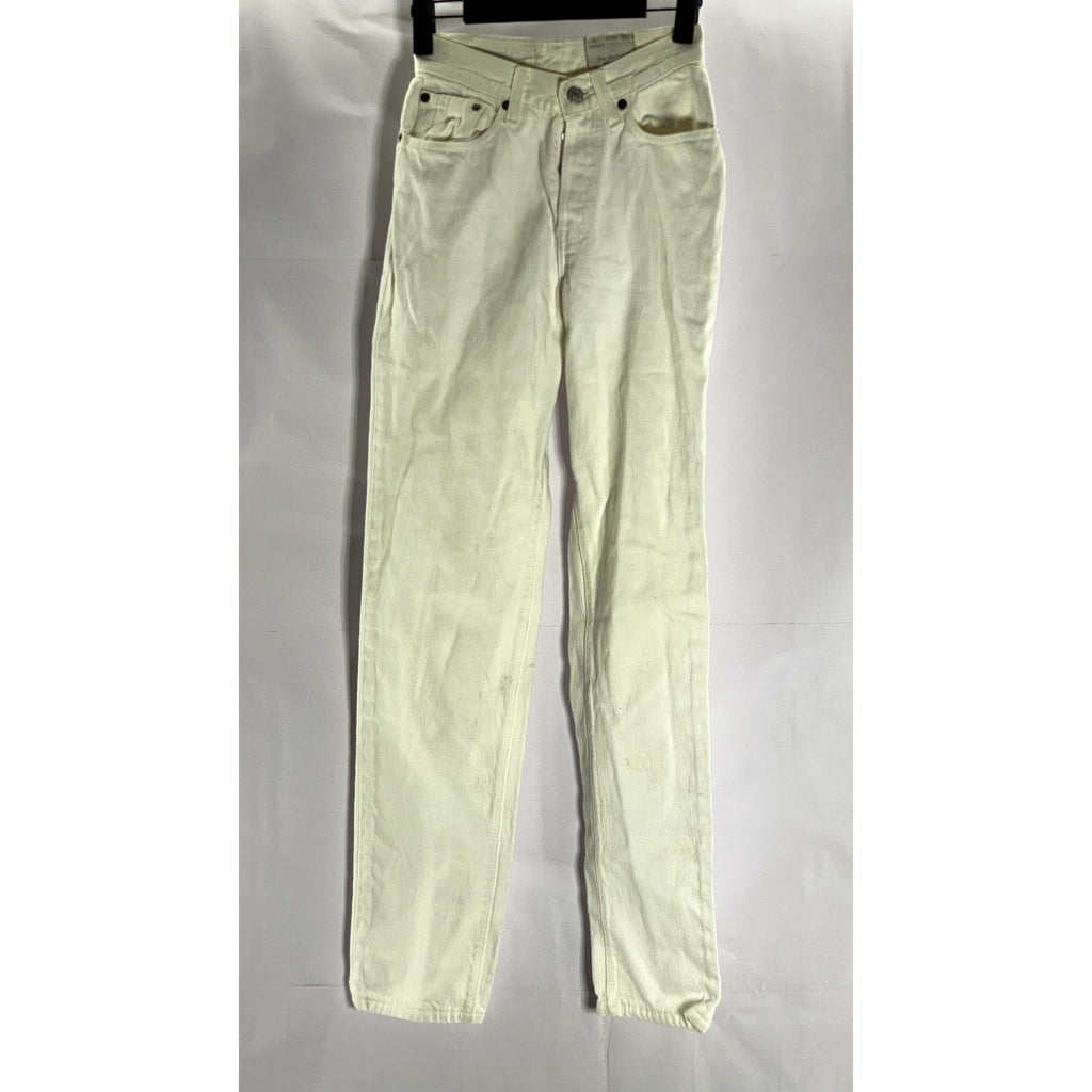 LEVI'S Women's White Vintage 501 Short Slim-Leg Button-Fly Five-Pocket Jean SZ23