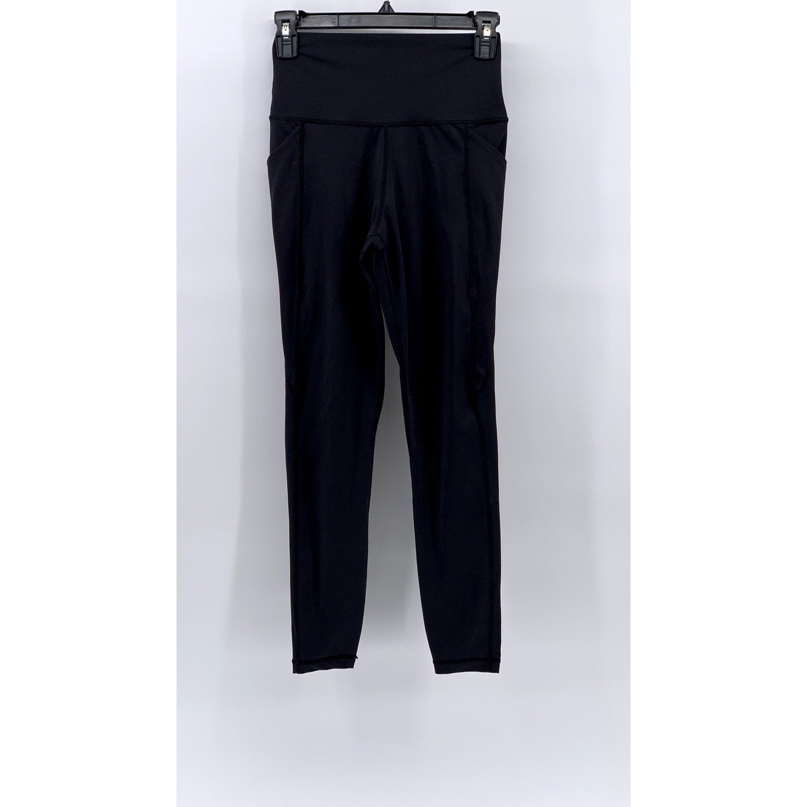 SENITA ATHLETICS Women's Black Side-Pocket Leggings SZ S