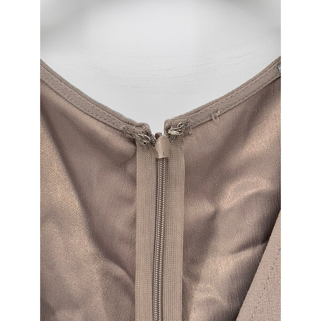 UNIVERSAL STANDARD Women's Beige V-Neck Casual Short Sleeve Jumpsuit SZ M