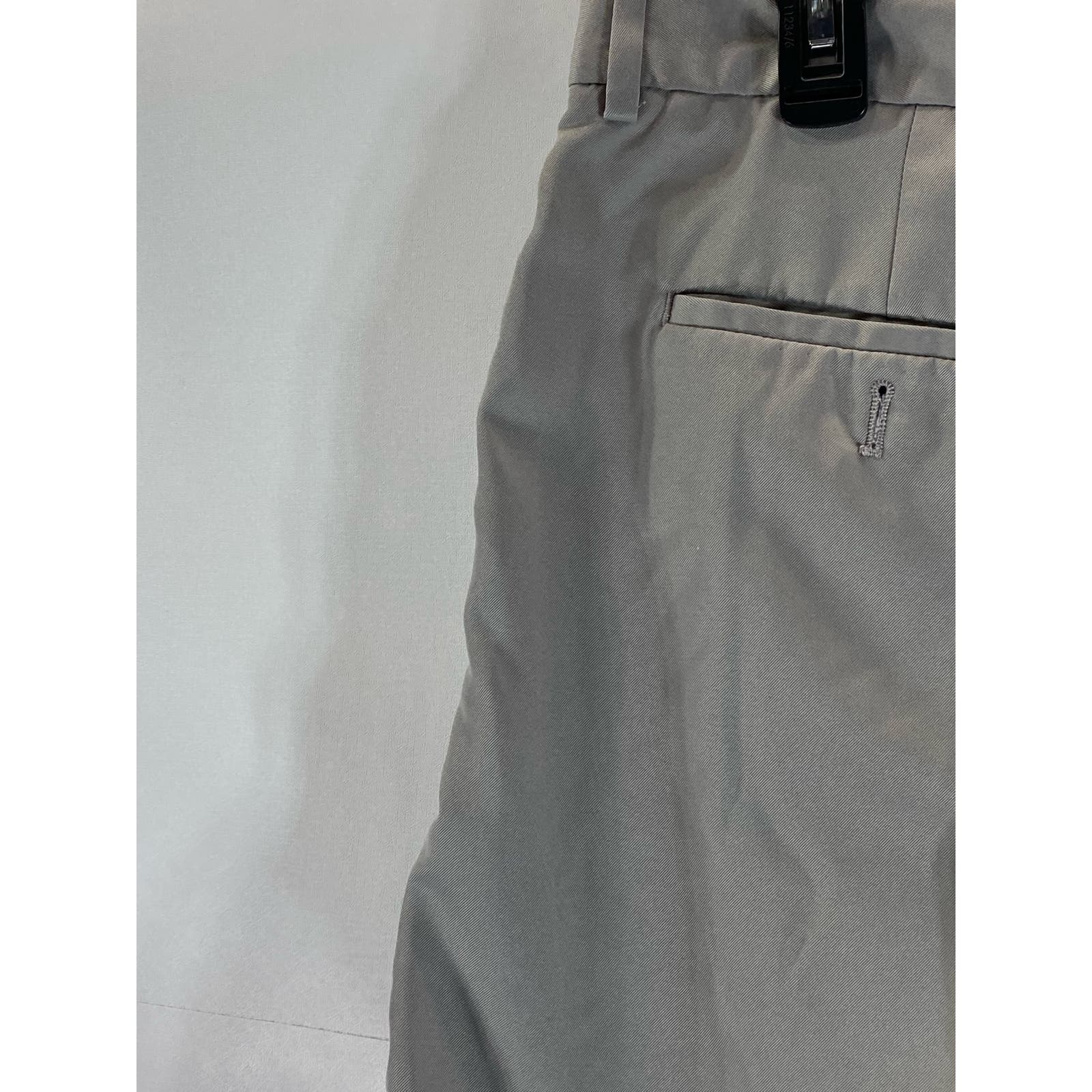 PERRY ELLIS PORTFOLIO Men's Light Grey Four-Pocket Chino Short SZ 32