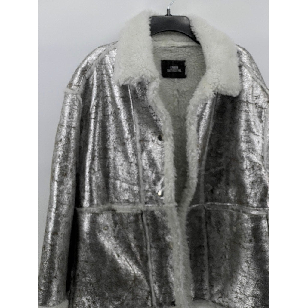 URBAN OUTFITTERS Women's Silver Metallic Faux-Fur Button-Down Coat SZ M