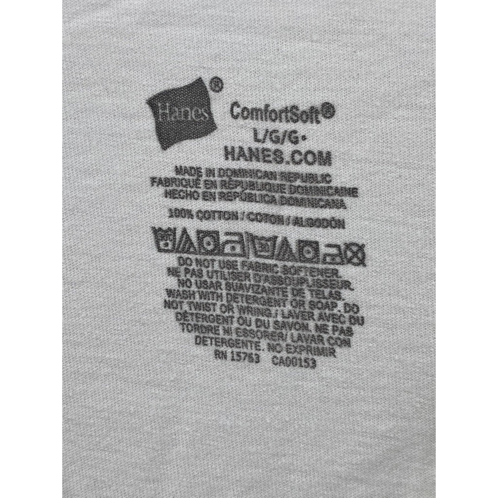 HANES Men's White V-Neck Short Sleeve Casual Underlayer T-Shirt SZ M