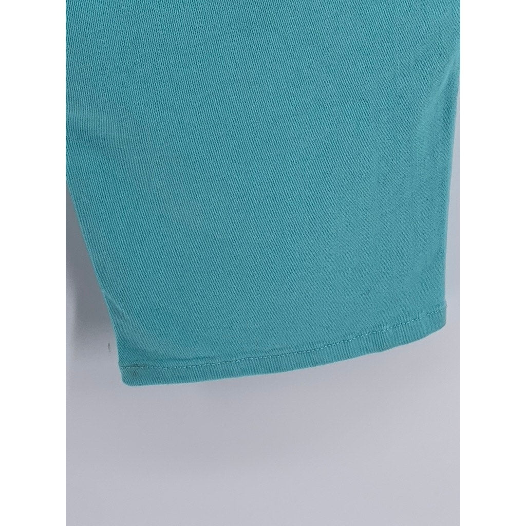 WOMAN WITHIN Women's Plus Light Blue Solid Capri Pants SZ 20W