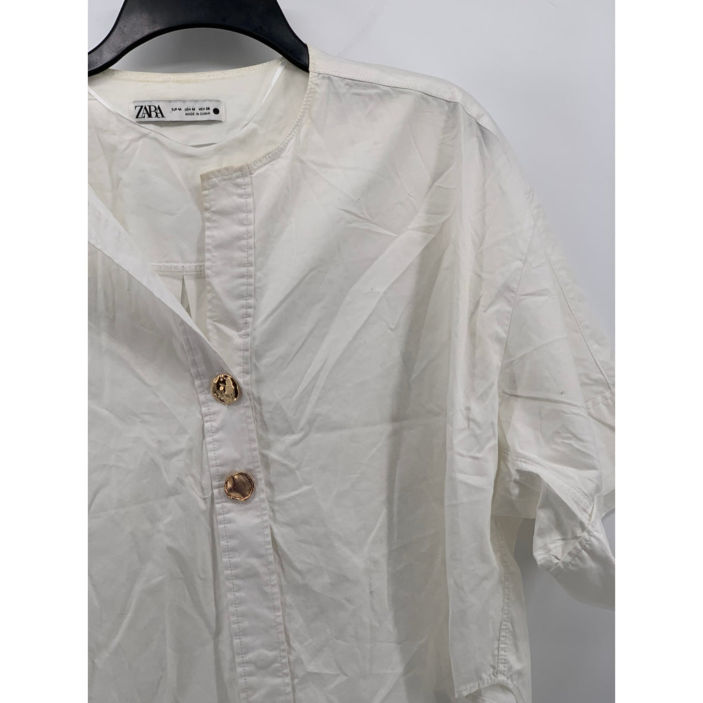 ZARA Women's White Solid Two-Button V-Neck Short Rolled Sleeve Top SZ M