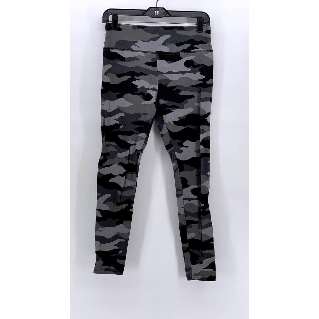WILD FABLE Women's Black-Gray Camo Ankle Leggings SZ M