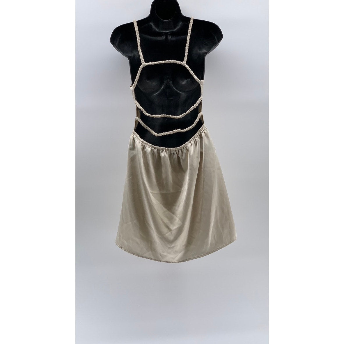 SUNDAYS Women's Beige V-Neck Scrunched Strappy Open Back Fit & Flare Dress SZ M