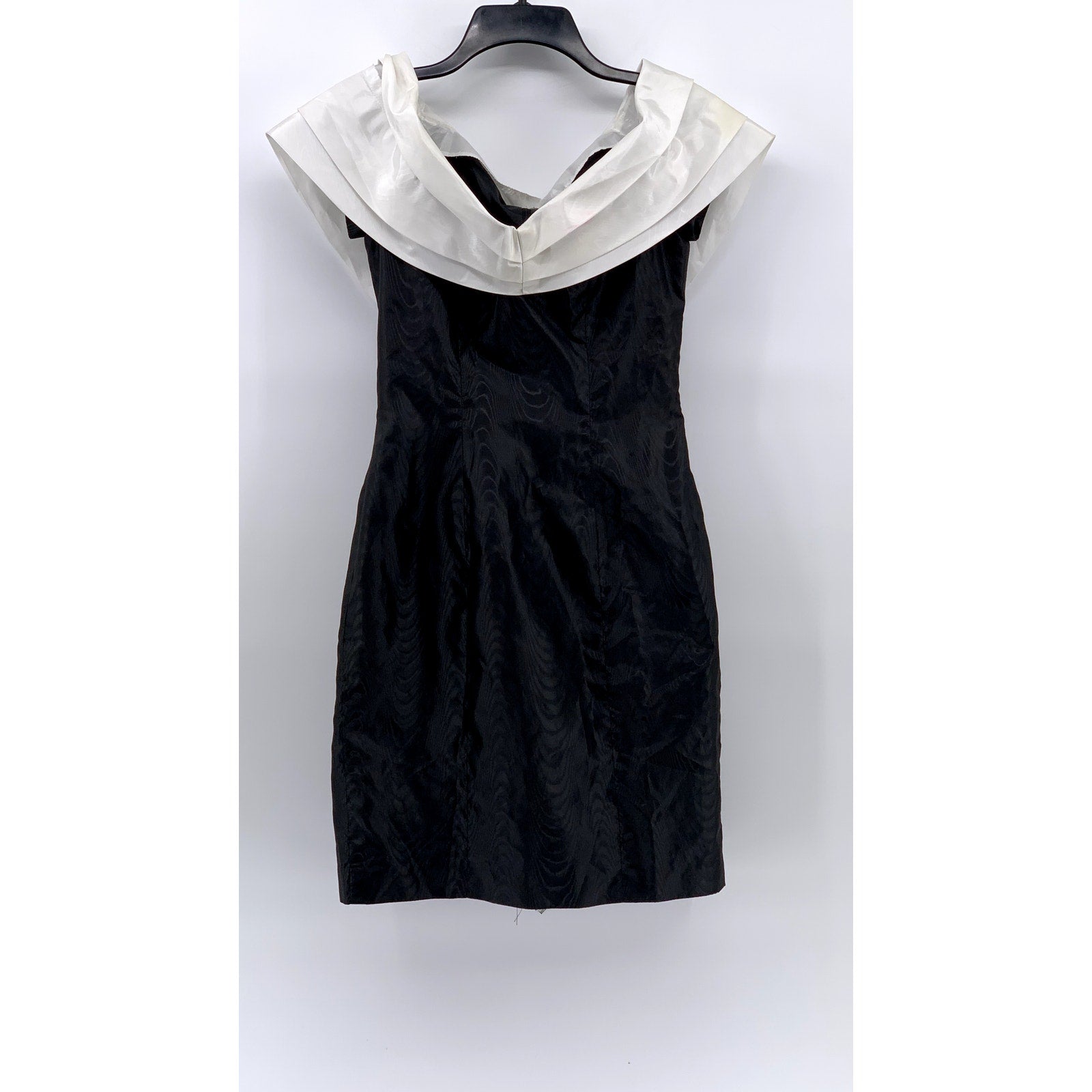 UNBRANDED Women's Black-White Pleated Shoulder Dress SZ S