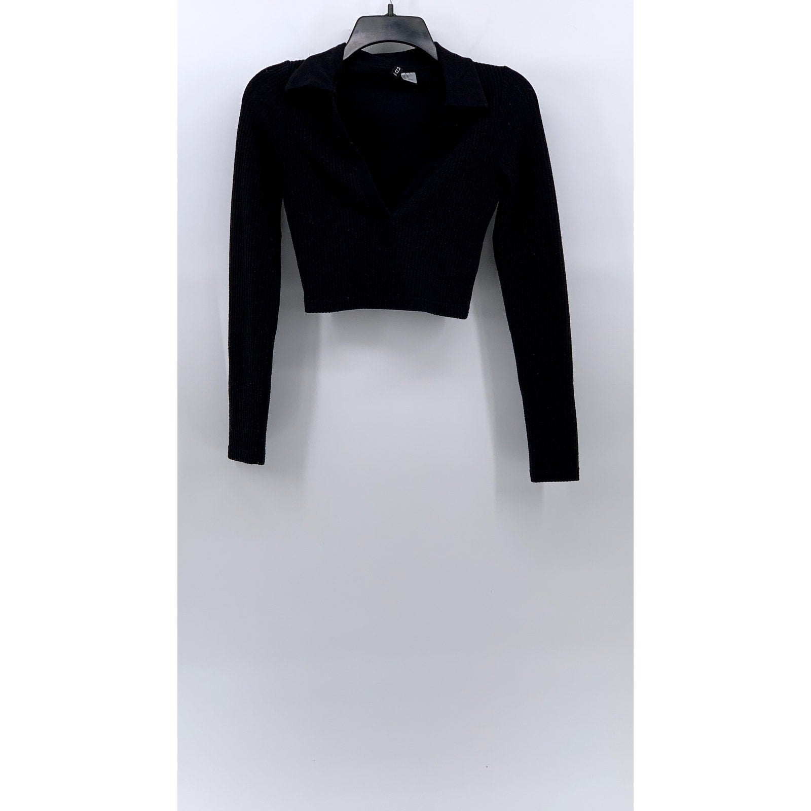 DIVIDED By H&M Women's Black Ribbed Split-Neck Long Sleeve Cropped Polo Top SZXS