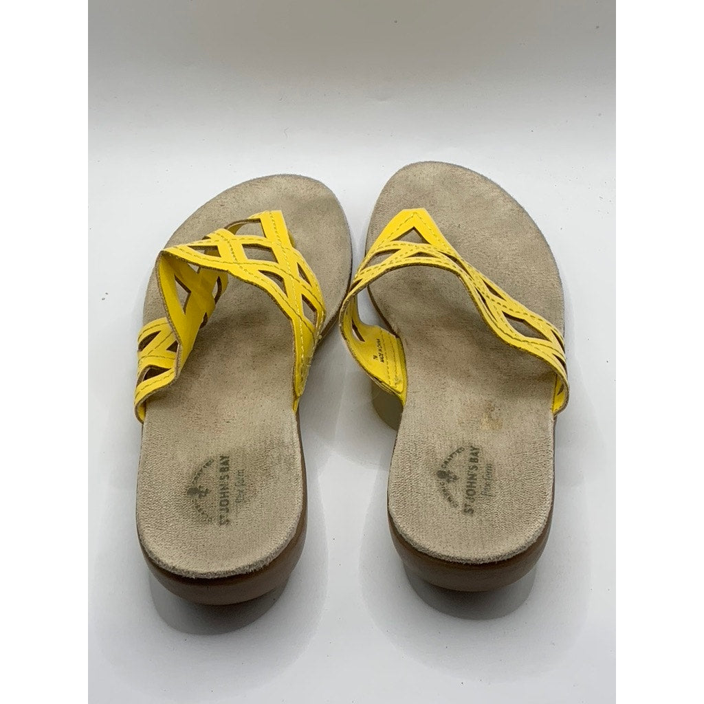 ST. JOHNS BAY Women's Yellow Leather Cutout Thong Sandals SZ 7