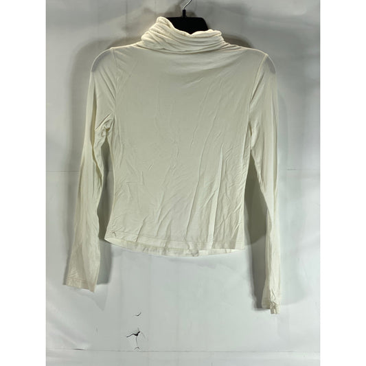 FINAL TOUCH Women's Beige Solid Long Sleeve Pullover Turtleneck Top SZ S