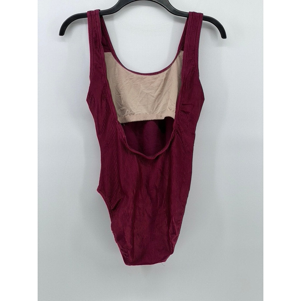 WHITE STAGS Women's Vintage Burgundy Ribbed Scoop-Neck Ribbed Swimsuit SZ 10