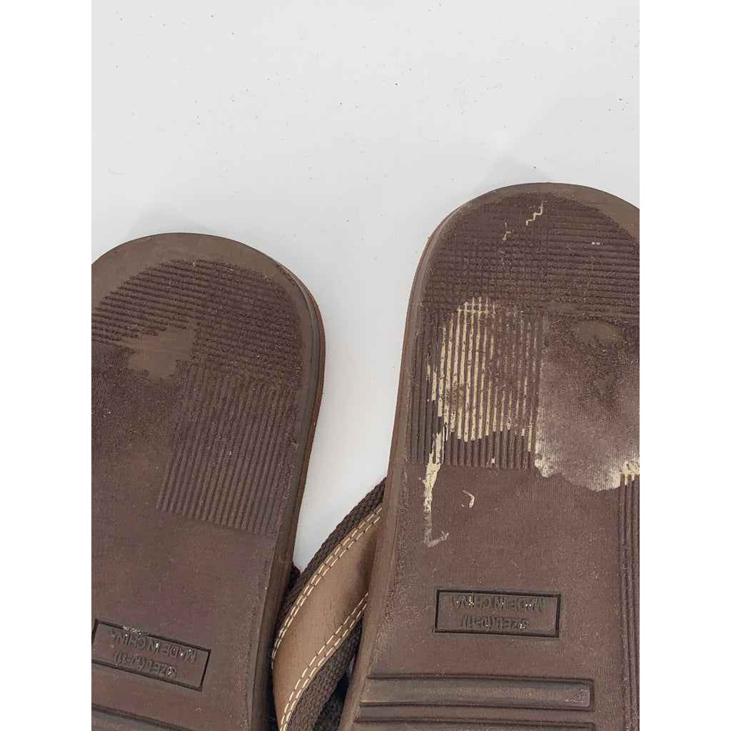 CHAPS Men's Brown Leather Thong Summer Sandals SZ 10-11