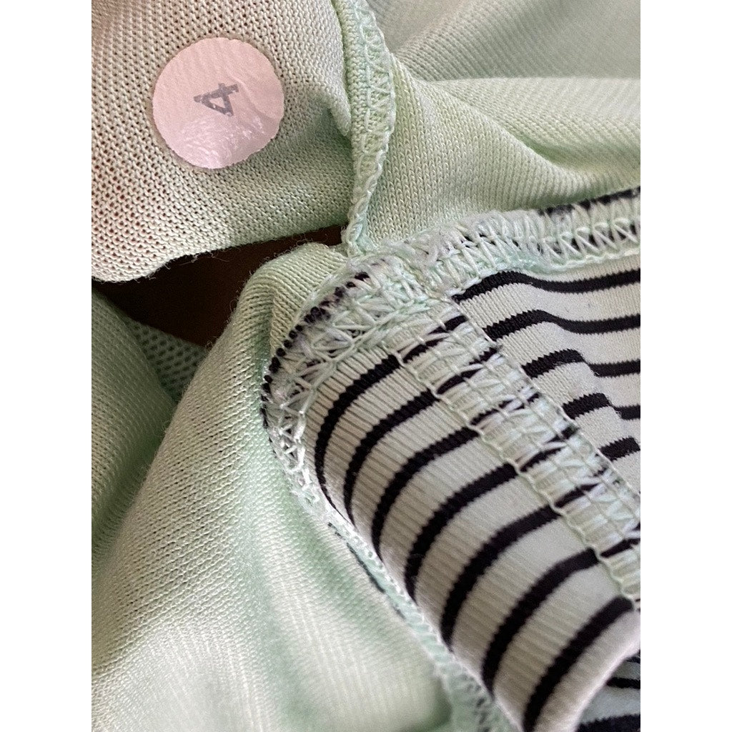 LULULEMON Women's Mint Green Striped Energy Double Straps Sports Bra SZ 4
