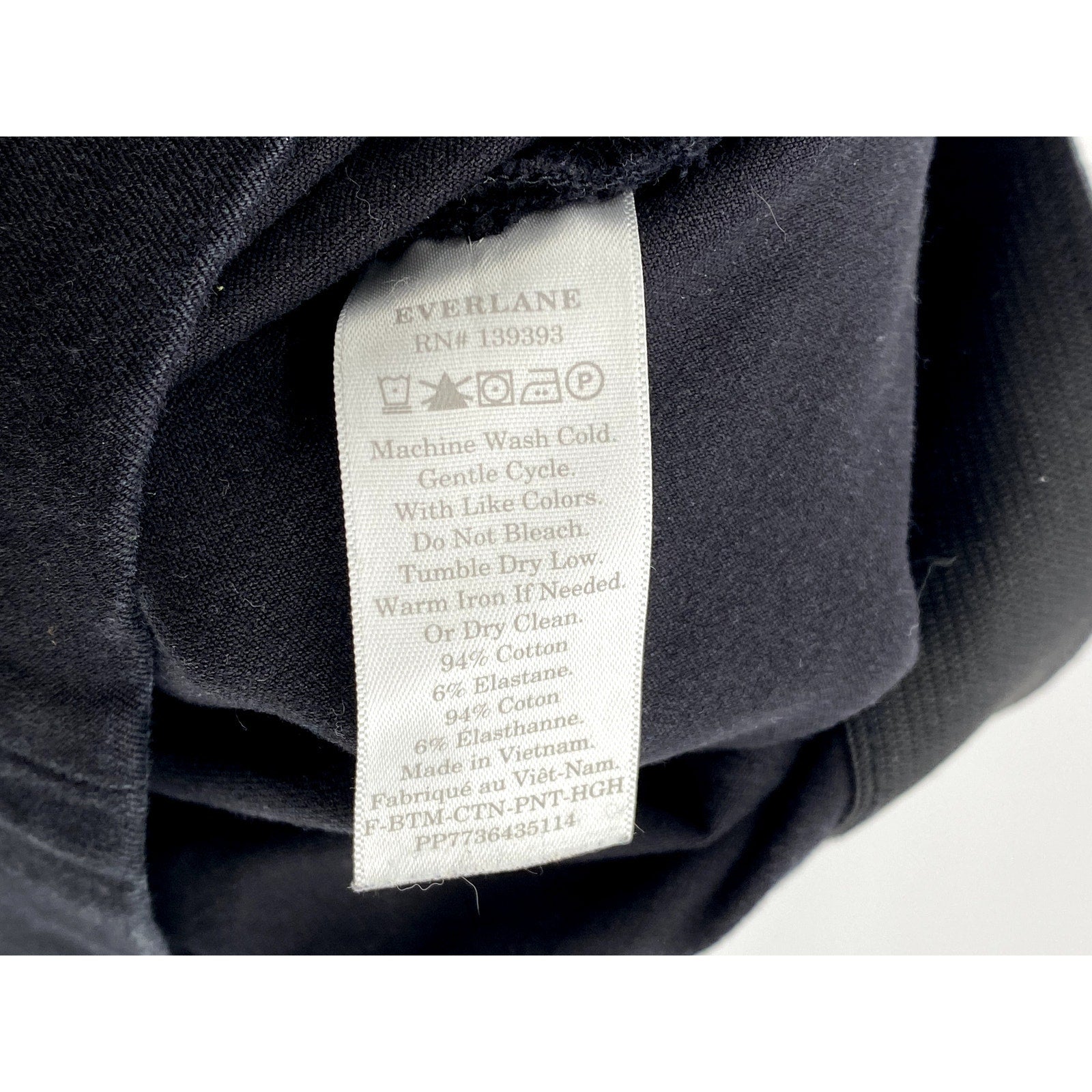 EVERLANE Women's Black Pocketless Slim-Leg Regular-Fit Ankle Pant SZ 4