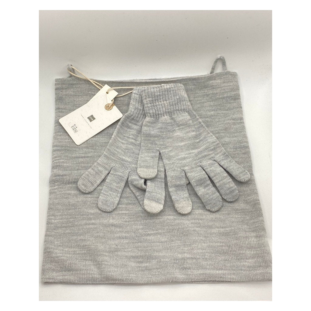 LOOK BY M Women's Heather Gray Scarf and Glove Set SZ OS