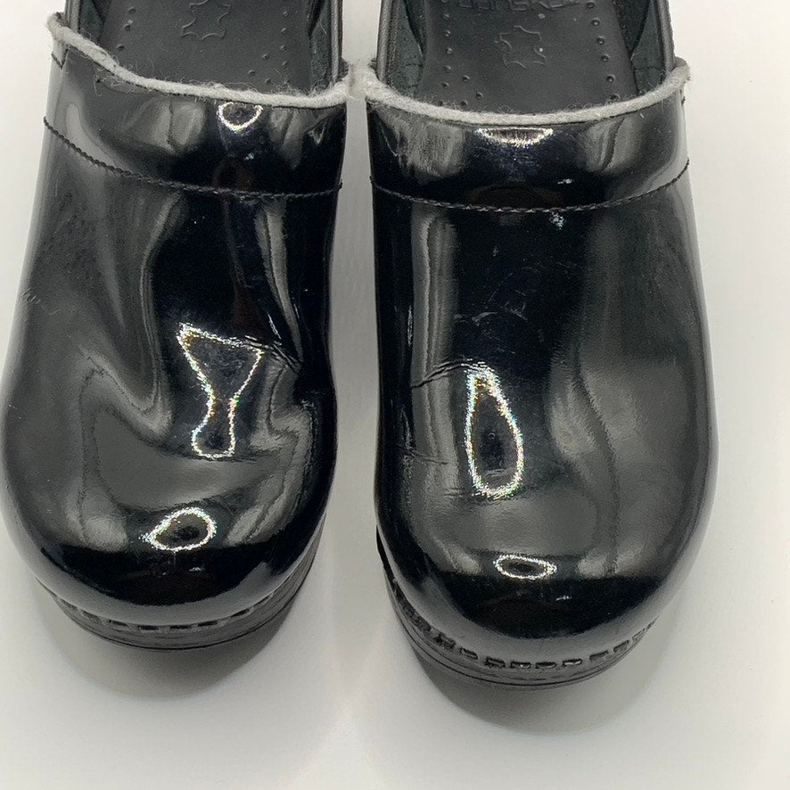 DANSKO Women's Black Patent Leather Anti Fatigue Professional Clog SZ US 7.5-8