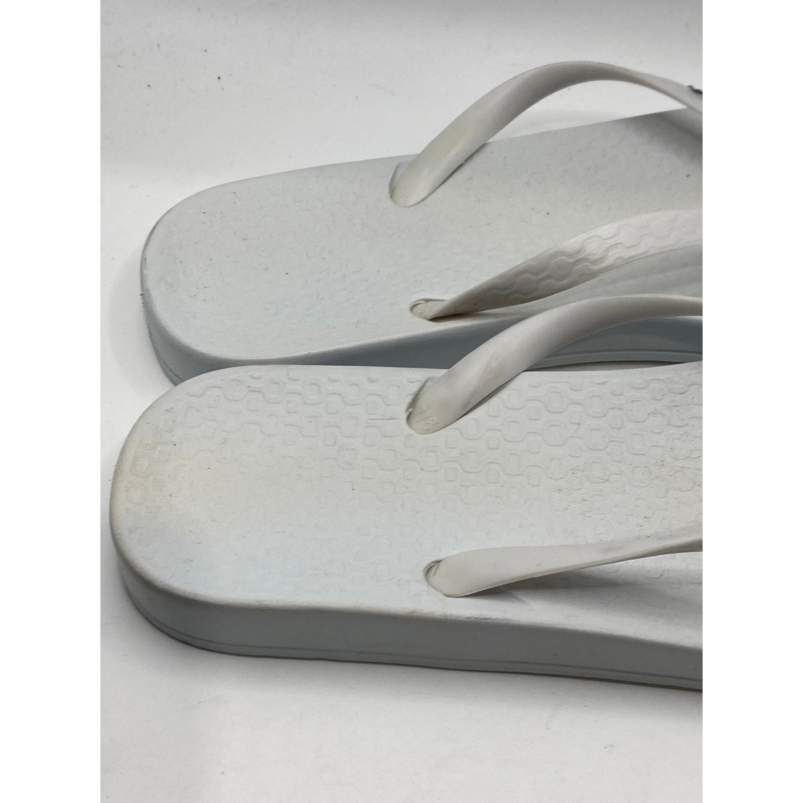 IPANEMA Women's White PVC Casual Flip-Flops Sandals SZ 8