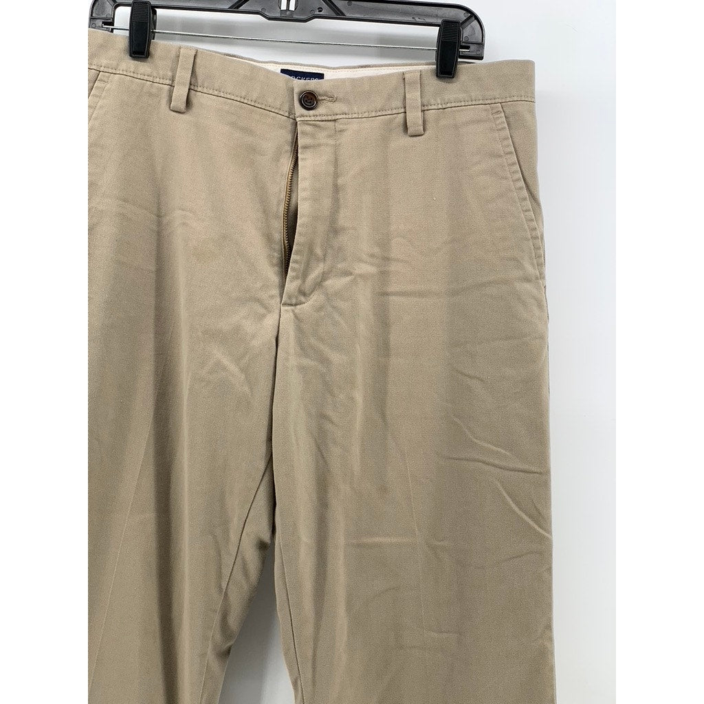 DOCKERS Men's Classic Fit Flat Front Straight Leg Tan Distressed Pants SZ 33x29
