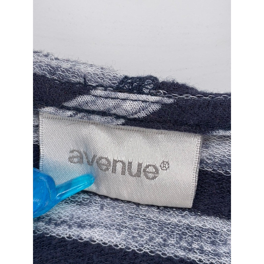 AVENUE Women's Plus Navy-Gray Striped V-Neck Hooded Long Sleeve Top 22/24