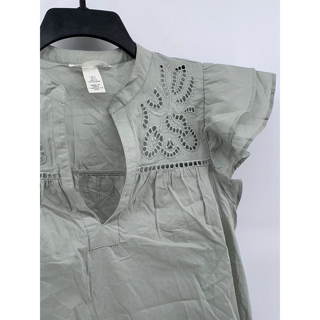 H&M Women's Gray Eyelet Flutter Split Neck Blouse SZ S