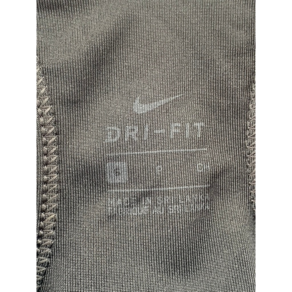 NIKE Women's Black Swoosh Racerback Sports Bra SZ S