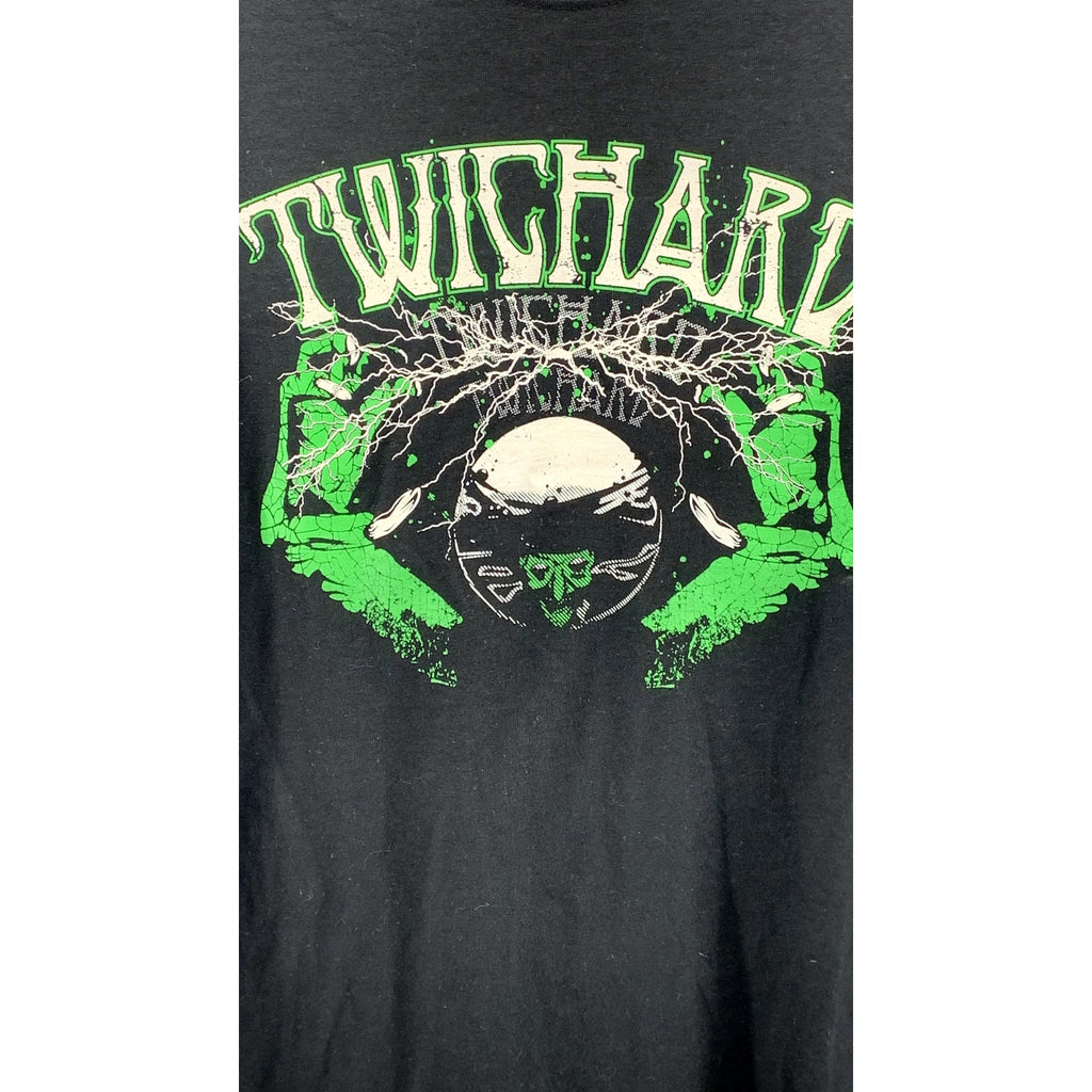 GILDAN Men's Black-Green Twighard Graphic Crewneck Short Sleeve T-Shirt SZ XL