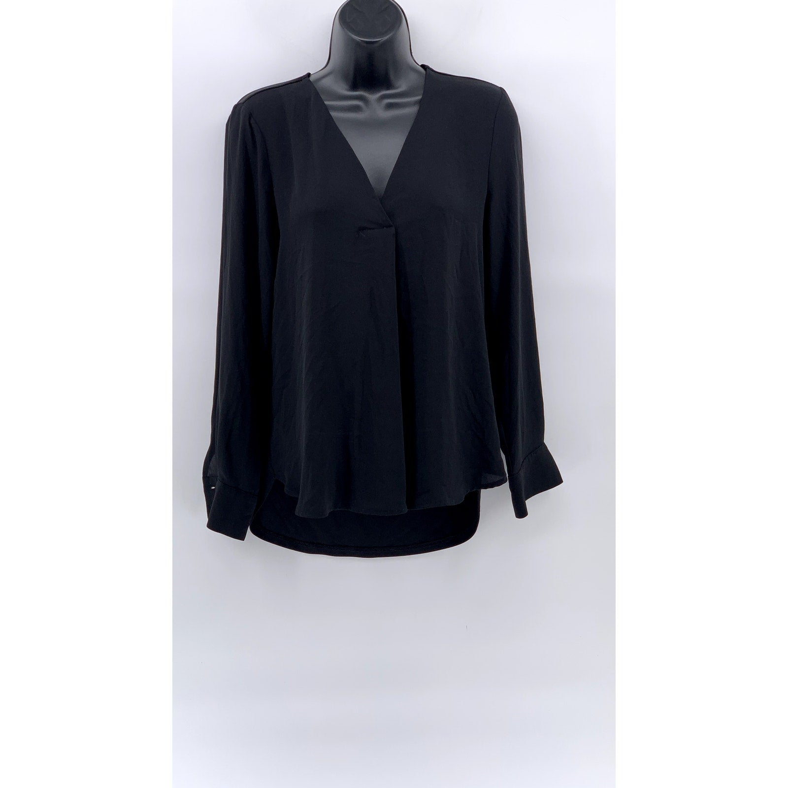ANN TAYLOR Women's Black Petite V-Neck Long Sleeve Top SZ SP