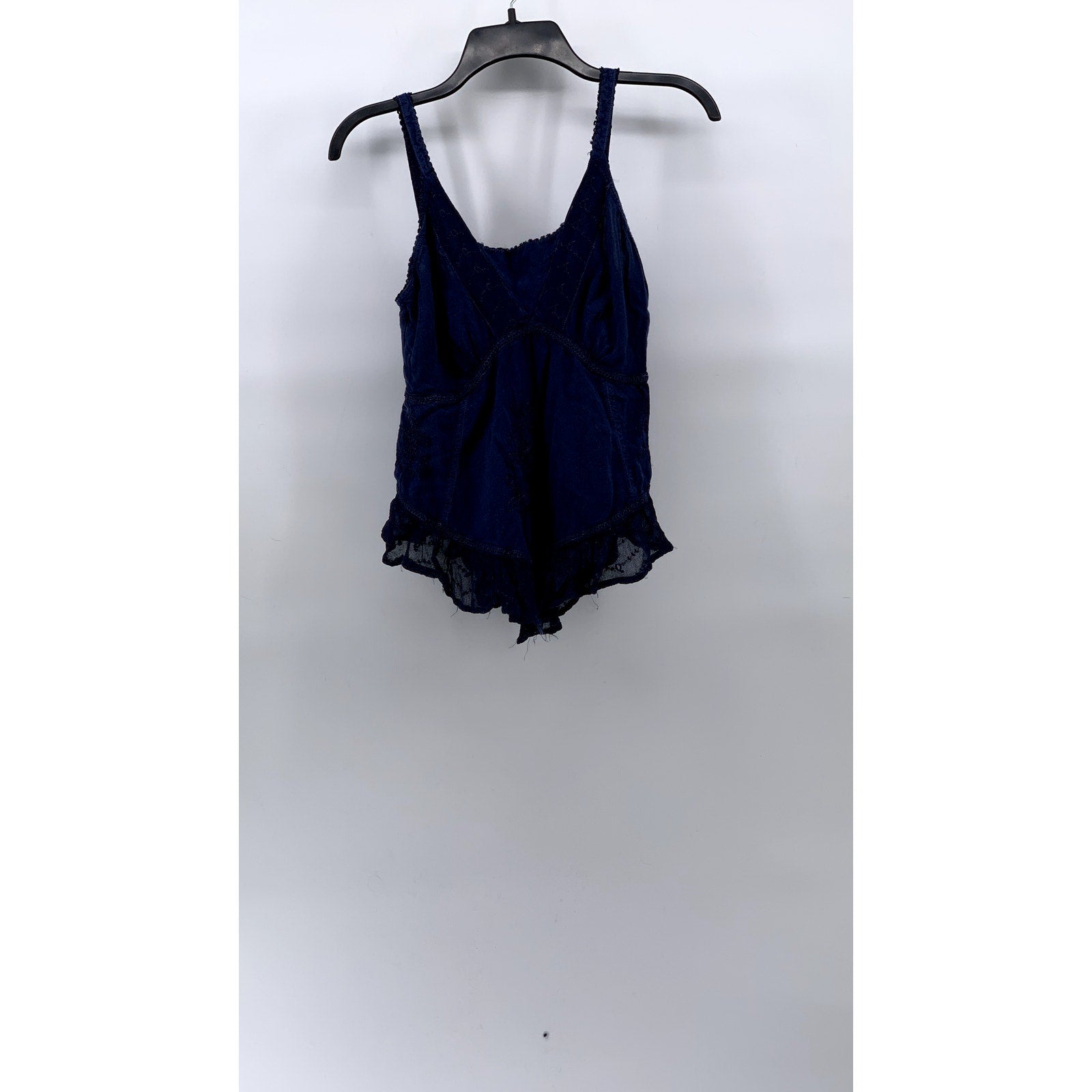 REBELLION Women's Navy Blue Lace-Trim V-Neck Smocked Tank Top SZ M