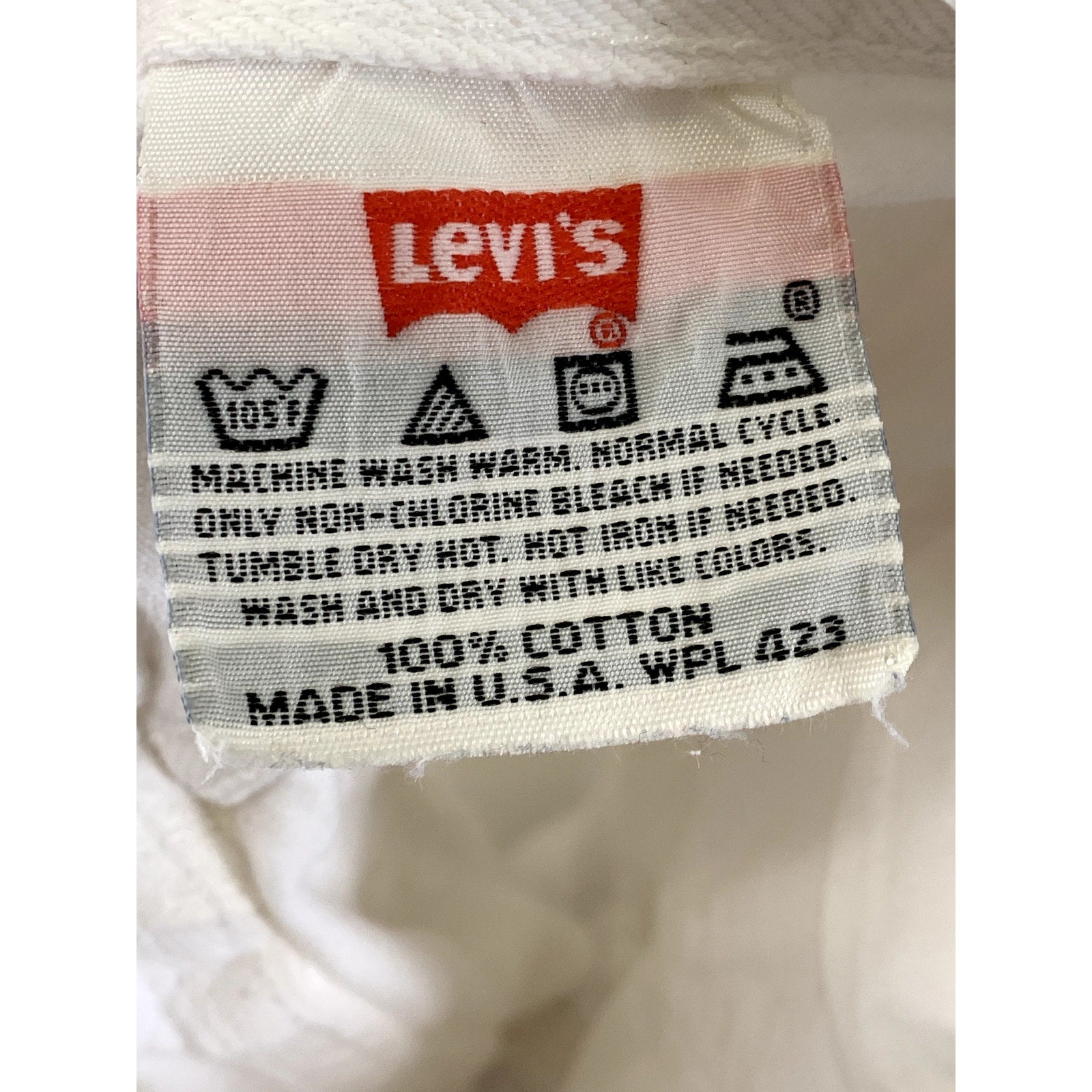 LEVI'S Women's White Vintage 501 Short Slim-Leg Button-Fly Five-Pocket Jean SZ23