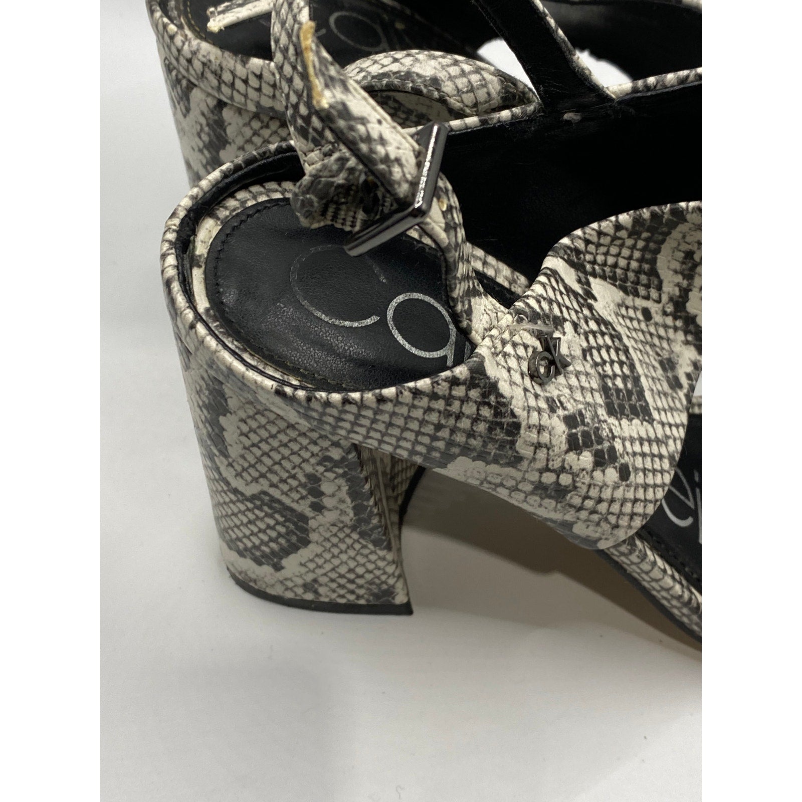 CALVIN KLEIN Women's Black-White Qeelin Snake Square-Toe Heeled Sandals SZ 6.5