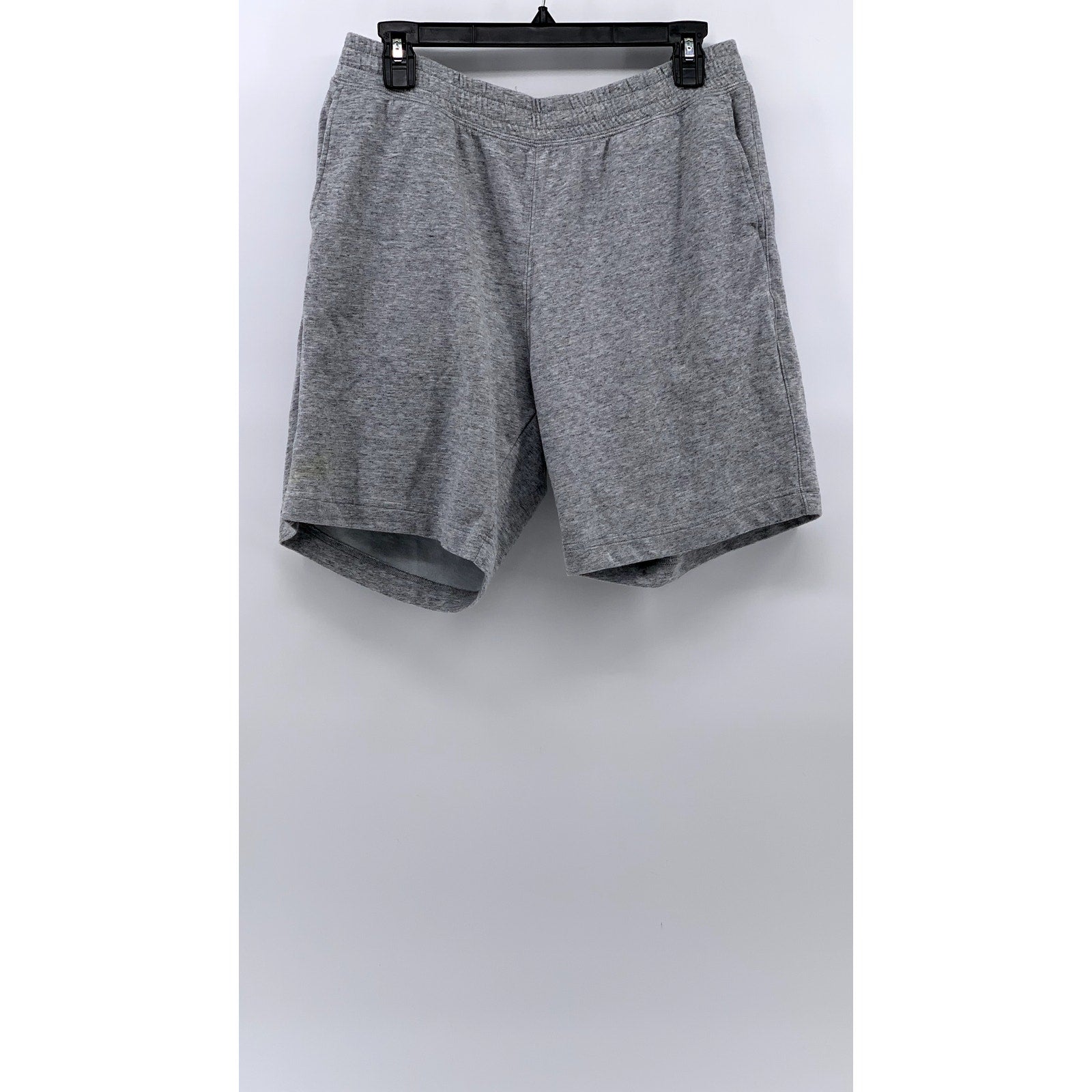 UNIQLO Men's Light Gray AIRISM Cotton Easy Shorts SZ L
