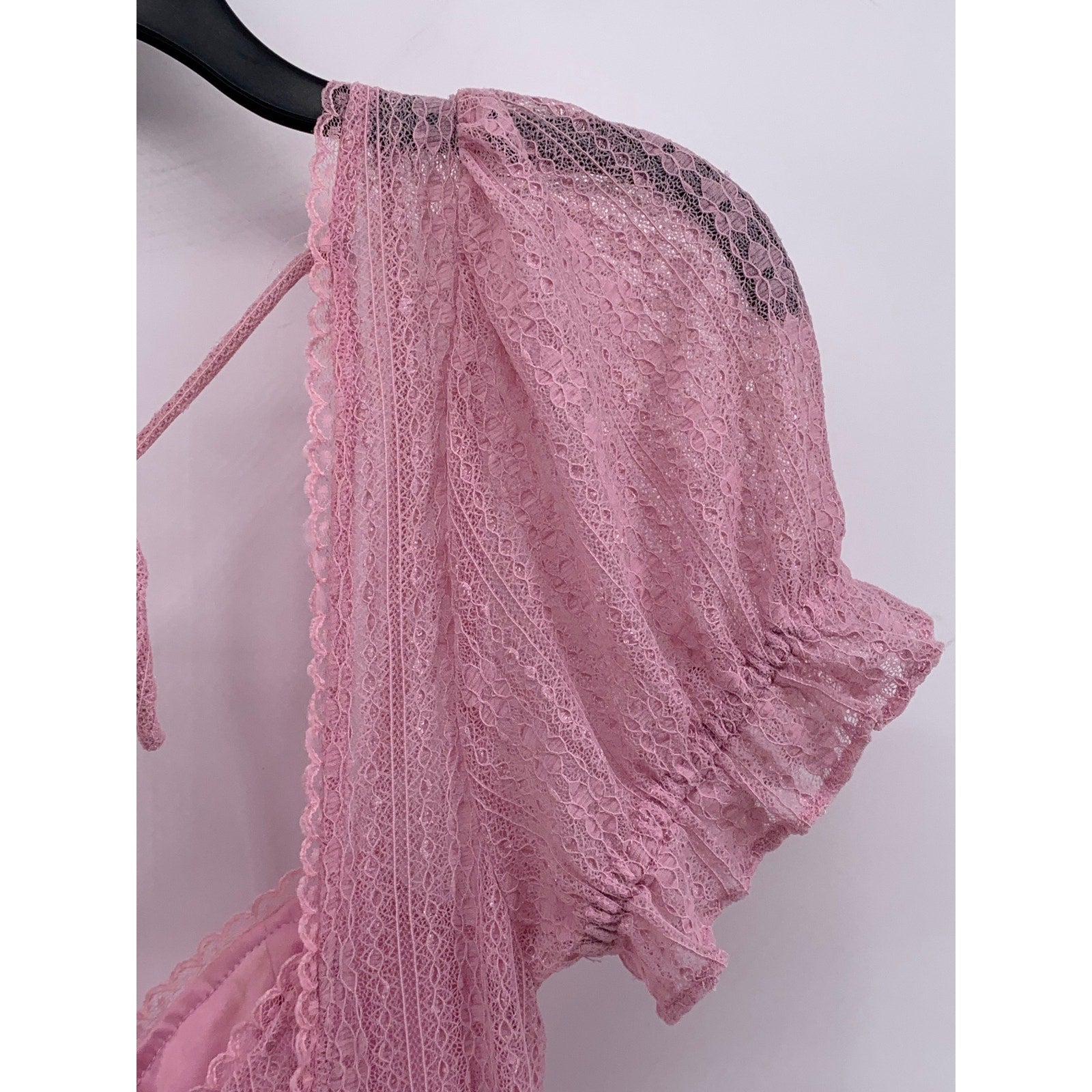 URBAN OUTFITTERS Women's Pink Roxie Lace Trim Short Sleeve Mini Dress SZ S