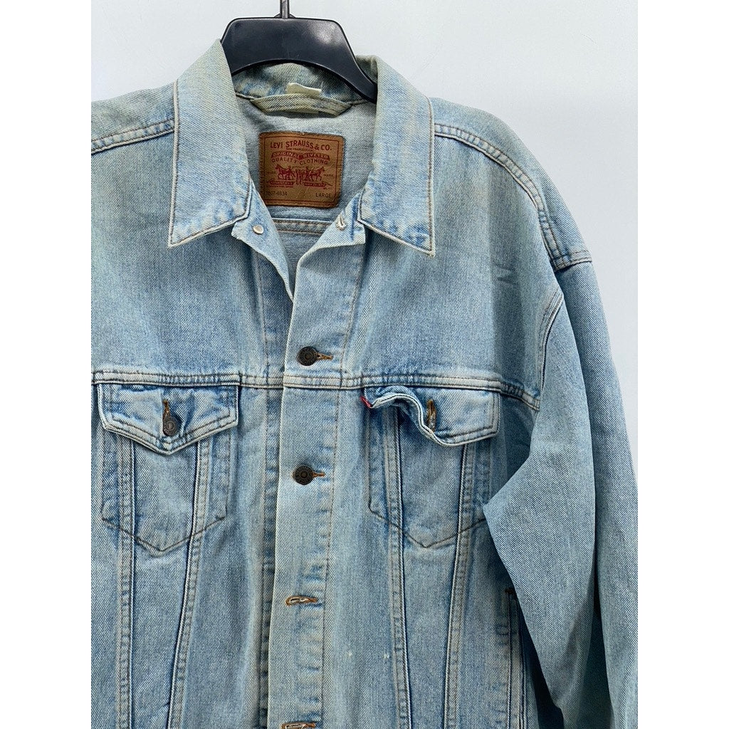 LEVI'S Men's Vintage Classic Trucker Button-Up Long Sleeve Denim Jacket SZL