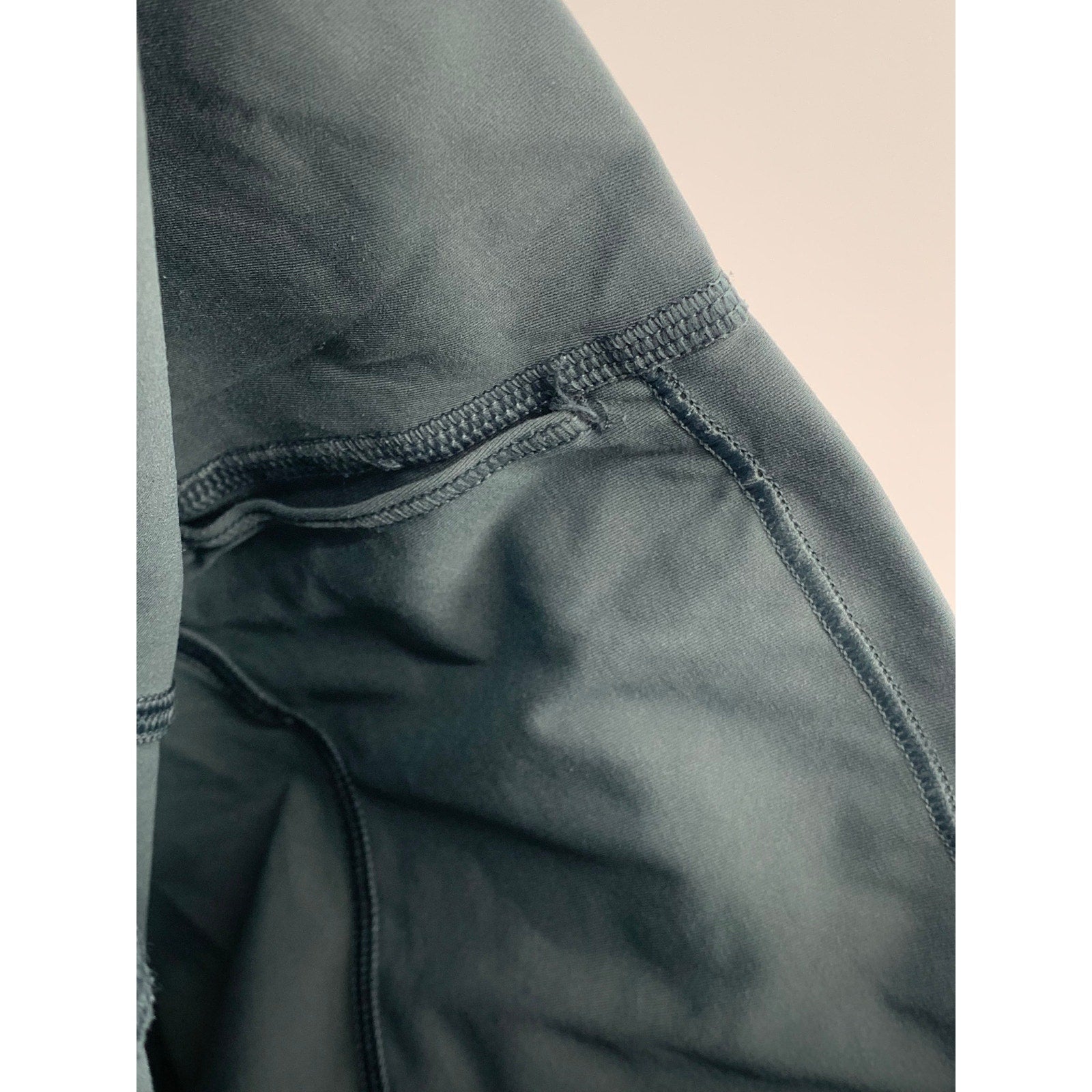 EVERLANE Women's Gray High-Rise Pull-On Perform Soft Bike Shorts SZ S