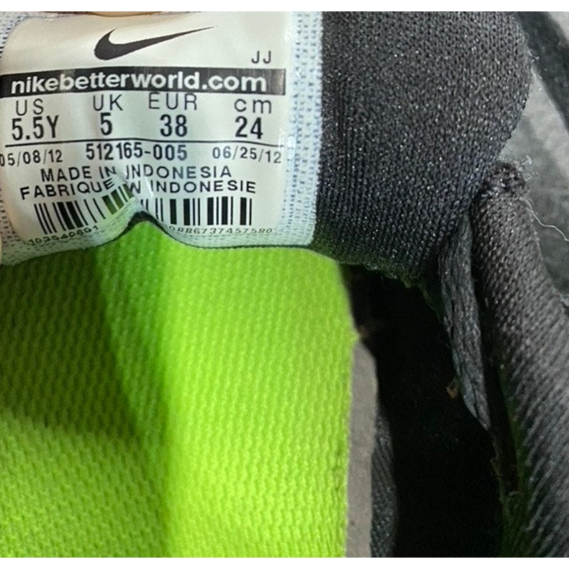 NIKE Boys' Black-Green Free Run III Mesh Lace-Up Active Sneakers SZ 5.5Y