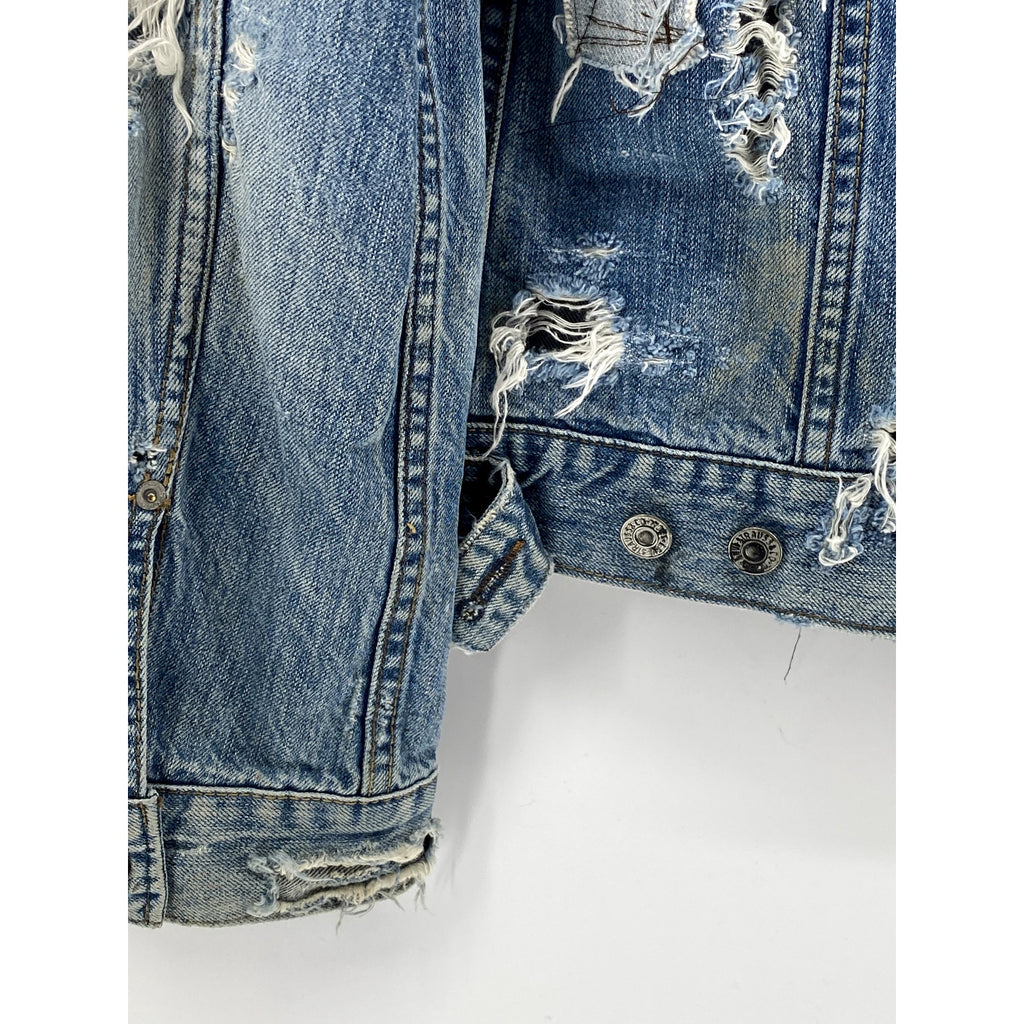 LEVI'S Men's Medium Wash Distressed Patchwork Streetwear Button-Up Jacket SZ M/L