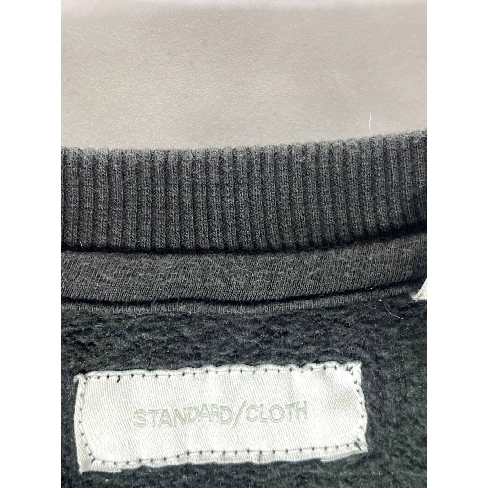 STANDARD/CLOTH Men’s Black Solid Classic Crewneck Pullover Sweatshirt SZ L