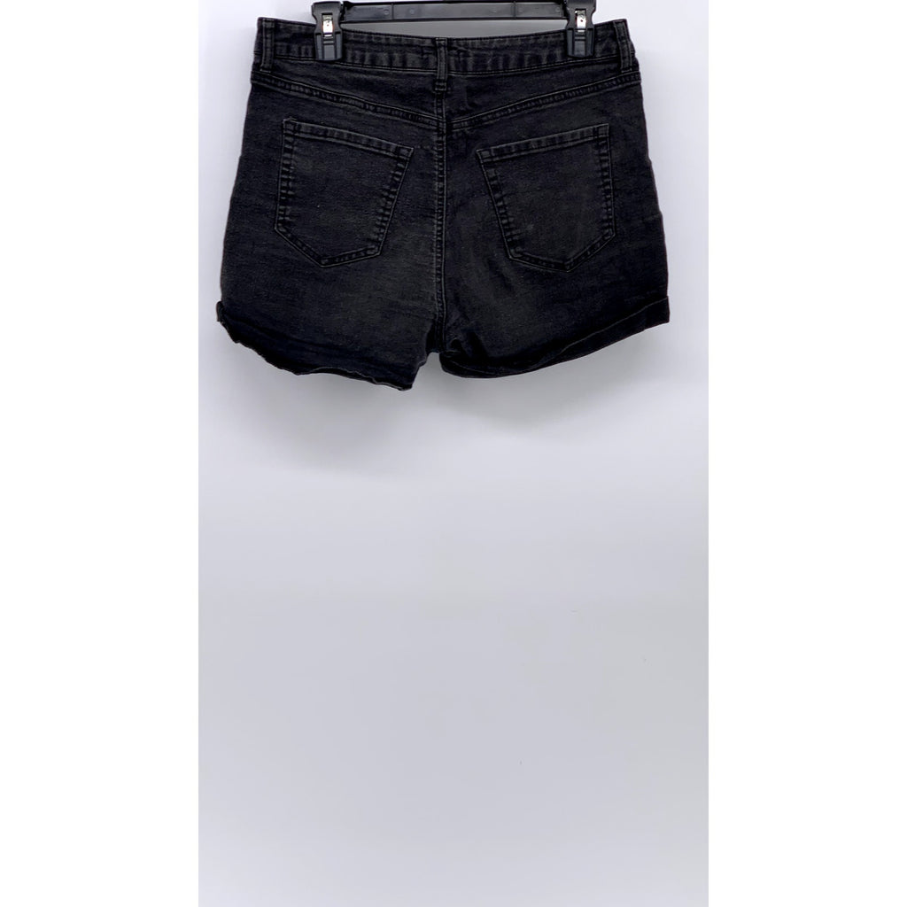 FOREVER 21 Women's Washed Black Denim Regular-Fit Five Pocket Shorts SZ 30